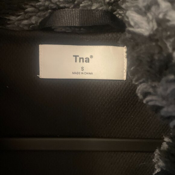 Aritzia Fleece Jacket - Picture 2 of 4